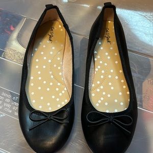 Black ballet flats size 2